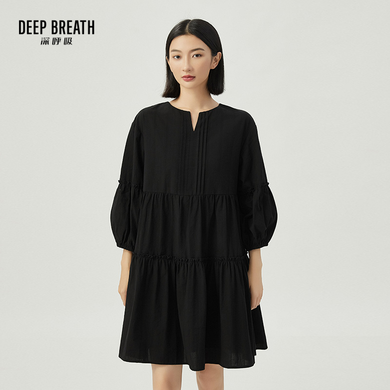 DEEP BREATH深呼吸女装 宽松纯色褶饰A型洋装八分袖连衣裙8500151