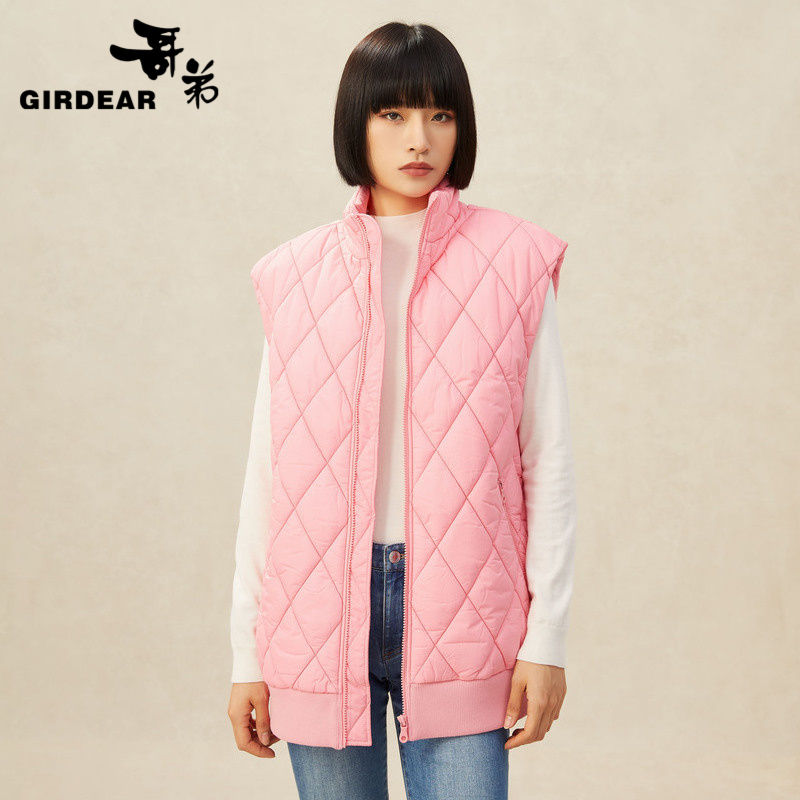 哥弟 爱的抱抱系列雪丽绒菱格纹马甲外套1400551