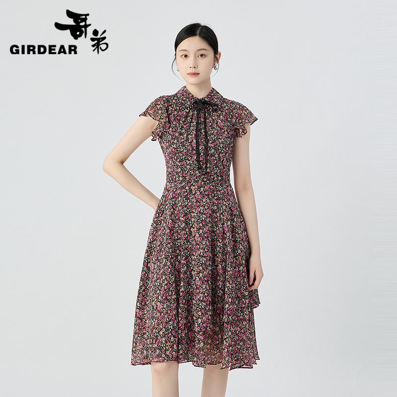 哥弟 轻盈飘带小飞袖碎花裙1500456