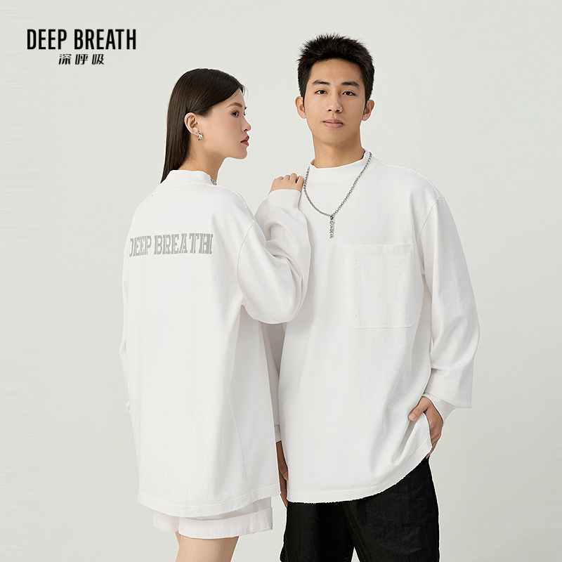 DEEP BREATH深呼吸男女同款 烟管领字母大口袋破洞T恤卫衣A301809