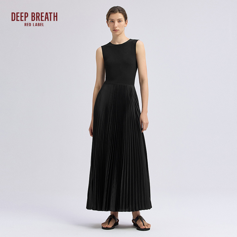 深呼吸红标【东方美学】新款赫本风圆领无袖简约百褶连衣裙D50005